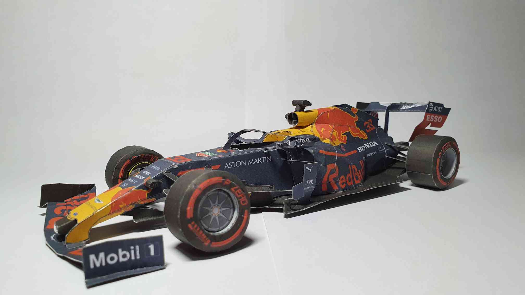 rb15 paper model, front-left view